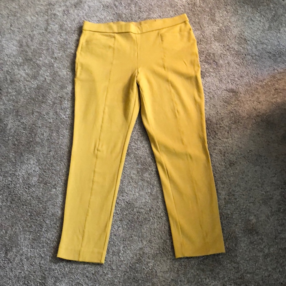 Anne Klein Mustard Pants